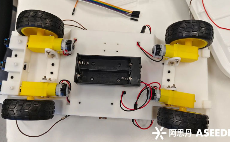 赋能未来新质生产力｜尚元智行以无人车研学点燃科技梦想